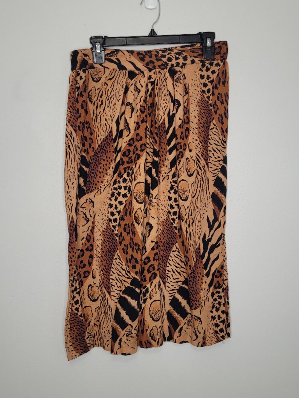 Vintage Stefano mixed animal print midi bold artsy back slit skirt size 34